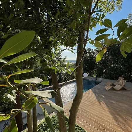 Ab61 Tiny Design House For Two *