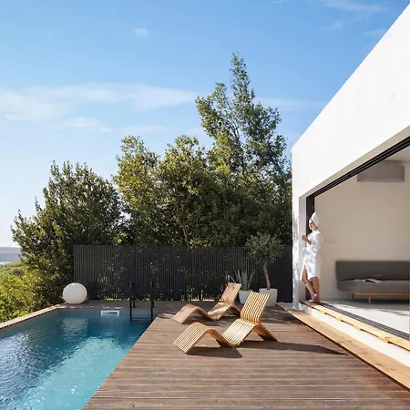 Ab61 Tiny Design House For Two *