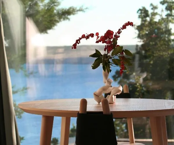 Vila Ab61 Tiny Design House For Two