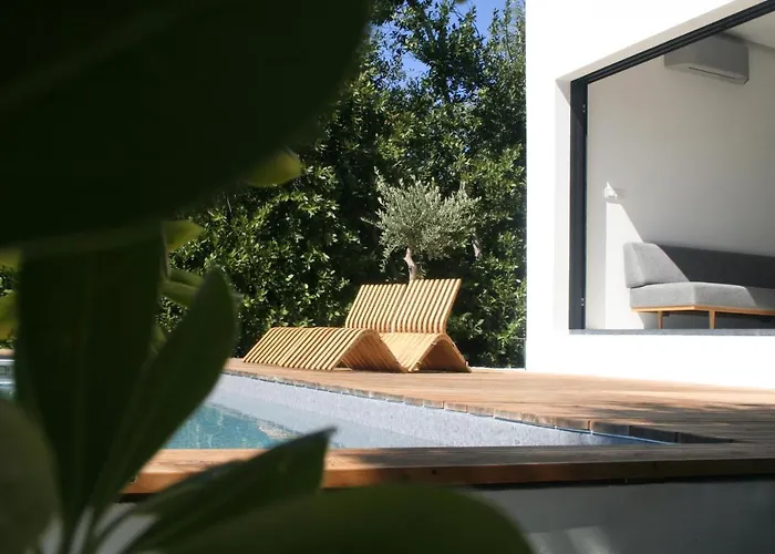 Ab61 Tiny Design House For Two